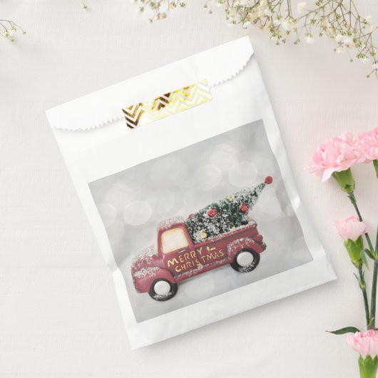 rode  vrachtwagen op een grijze achtergrond bedankzakje (Gezegeld)