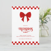 Rode VriendenMas Moderne Kerstfeest Uitnodiging (Staand voorkant)