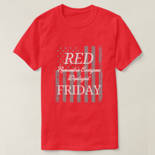 Rode Vrijdag “Denk aan iedereen die is uitgezonden T-shirt