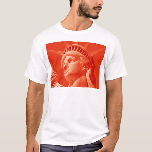 Rode Vrijheidsbeeld T-shirt (Voorkant)