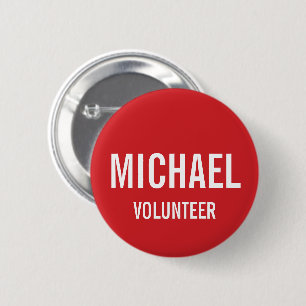 Rode vrijwilliger-badge met aangepaste naam ronde button 5,7 cm