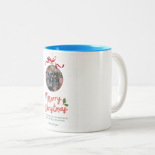 Rode Vrolijke Kerstman Familie Santa Hat Mok (Voorkant rechts)