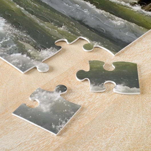 rode vuurtoren in storm legpuzzel (Zijkant)