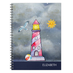 Rode vuurtoren met een achtergrond van Stormy Notitieboek