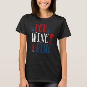 Rode wijn en blauwe glazen Amerikaanse vlag op 4 j T-shirt