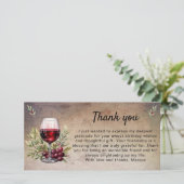 Rode wijn glas olijfbladeren verjaardag rustiek bedankkaart (Staand voorkant)