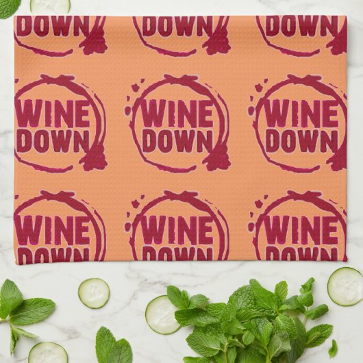 Rode wijn neer afdrukken theedoek (Gevouwen)