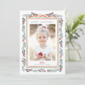 Rode Winterberry Lijst Vrolijke Kerstfoto Feestdagenkaart (Staand voorkant)