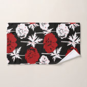 Rode, witte bloemen op zwart. bad handdoek (Handdoek)