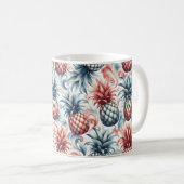 Rode, Witte en Blauwe Ananassen Koffiemok (Voorkant rechts)