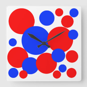 Rode, witte en blauwe pokkendots vierkante klok