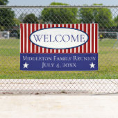 Rode witte en blauwe sterren en strips op maat spandoek (Insitu)