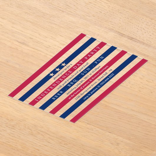 Rode, witte en blauwe strepen op 4 juli acryl uitnodigingen (Laagn)