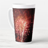 Rode, Witte en Blauwe Vuurwerk II Patriottisch Latte Mok (Linkerhoek)