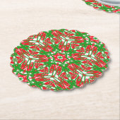 Rode, witte en groene sneeuwvlokken kartonnen onderzetters (Gekanteld)