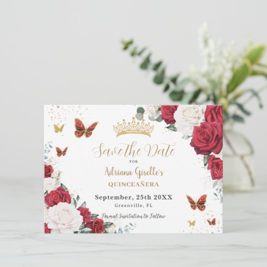 Rode Witte Rozen Floral Goud Quinceañera Sweet 16 Save The Date (Staand voorkant)