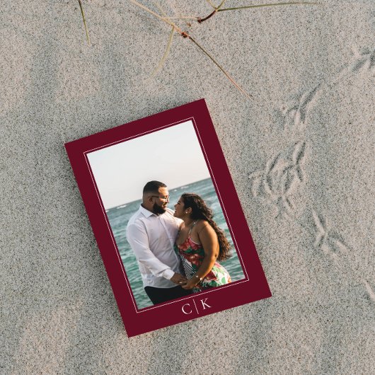 Rode zeesterren monogram foto save the date