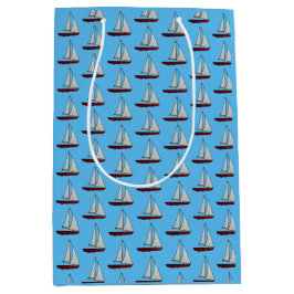 Rode zeilboot medium cadeauzakje