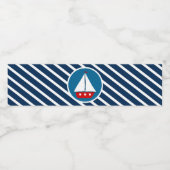 Rode zeilboot Nautilsche verjaardagsfeestje Waterfles Etiket (Enkel label)