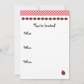 Rode zomer lieveheersbeestje verjaardagsfeestje ui kaart (Achterkant)