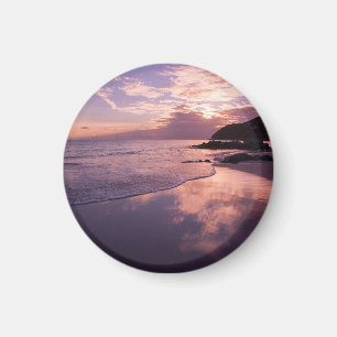Rode zon, de wolken, het strand magneet