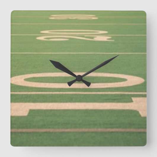 Rode zone Football wandklok (Voorkant)