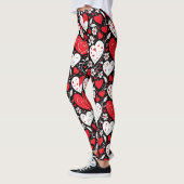 Rode, zwarte en witte harten en bloemen patroon leggings (Links)