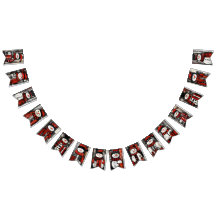 Rode, zwarte en witte sneeuwpoppen