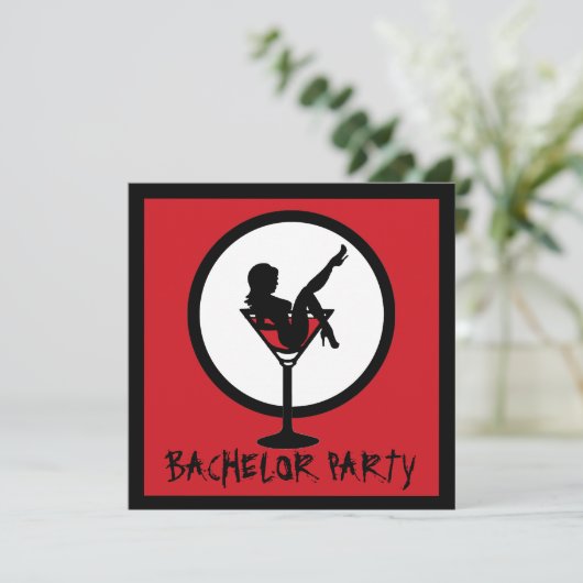 Rode zwarte martini meisje vrijgezellenfeest uitno kaart (Staand voorkant)
