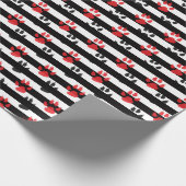 Rode zwarte poot klauw op zwarte witte strepen cadeaupapier (Hoek)