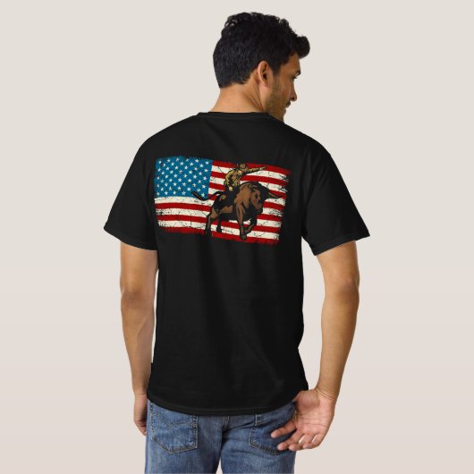 Rodeo Bull Rider Patriottic American Flag Cowboys T-shirt (Achterkant volledig)