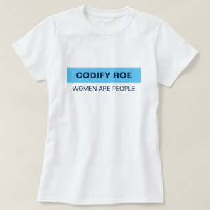 Roe vrouwen zijn mensen met T-shirt