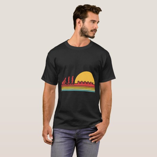 Roeievolutie Rowboot peddelen kanoën Kayakin T-shirt (Voorkant volledig)