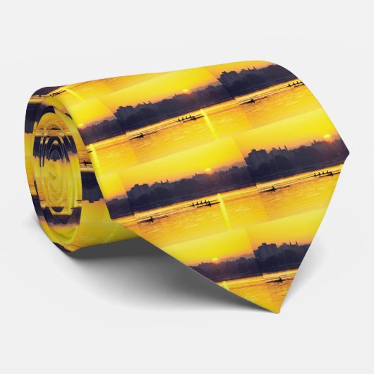 Roertraining op zonsondergang stropdas (Opgerold)