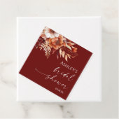 Roestige Burgundy Bruine Bloemige Bloem Bruidsfees Bedankjes Labels (In situ)