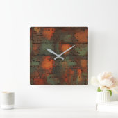 Roestige ijzeren wandklok (Huis)