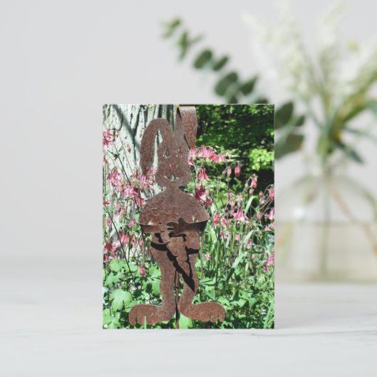 Roestige Konijn Bloementuin Fotografie Briefkaart (Staand voorkant)