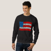ROEVEMBER American Flag herinnert zich 8 november Trui (Voorkant volledig)