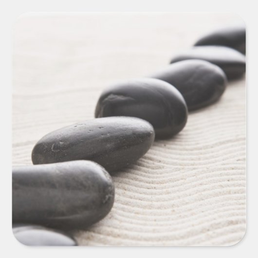 Rokken op zand vierkante sticker (Voorkant)