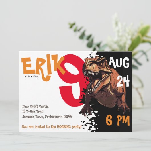 Rol in avontuur met woeste T-Rex Verjaardag Kaart (Staand voorkant)