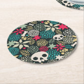 Rol in bloemen ronde kartonnen onderzetter (Gebogen)