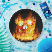 Rol in brand papieren bordje (Feest)