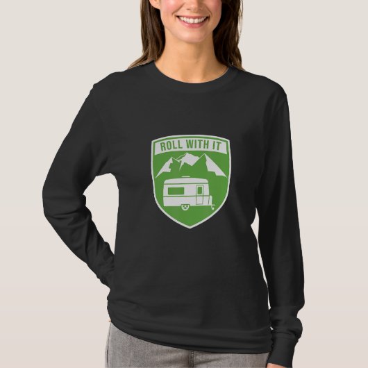 Rol met het Camping RV Camper T-shirt (Voorkant)