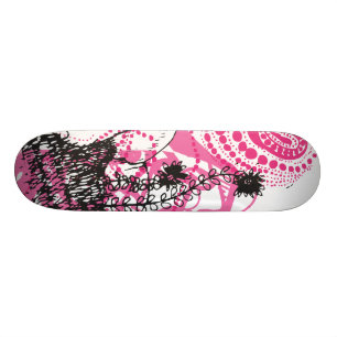 Rol skateboard met grafisch ontwerp