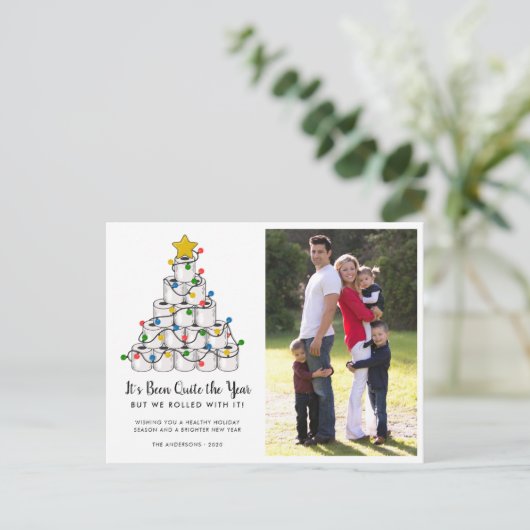 Rolde met het toiletpapier Kerstboom Foto Feestdagenkaart (Staand voorkant)