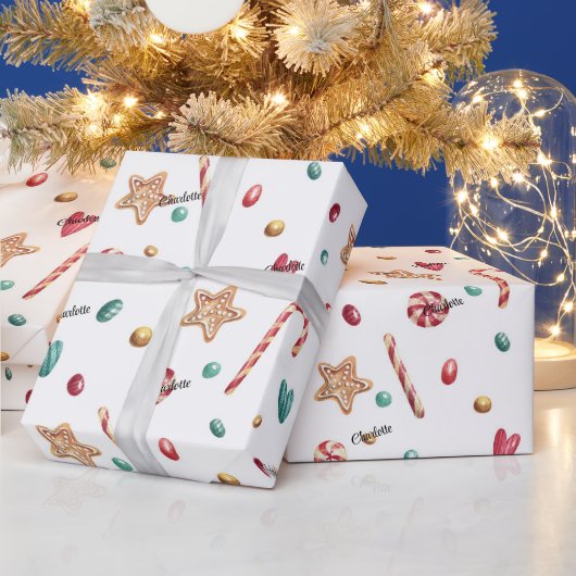 Roll, Naam op Whimsy Holiday Snoep Pattern Cadeaupapier (Feestdagen)