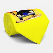 Rollen met de gnom-ies stropdas (Opgerold)