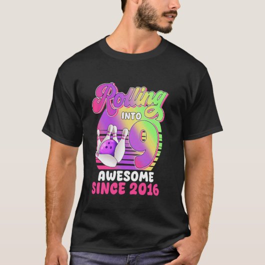 Rollen naar 9 Geweldig sinds 2016 9de verjaardag B T-shirt (Voorkant)