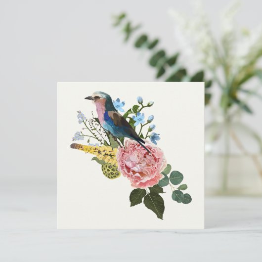 Roller vogel en bruine tuin, tropische bloemen. kaart (Staand voorkant)