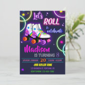 Rollers verjaardagsuitnodiging Girl Skating-uitnod Kaart (Staand voorkant)